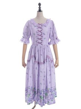 Chalmiere’s Hydrangea Dress in Lavender